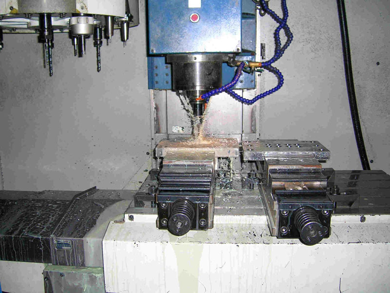 Machine Center Working